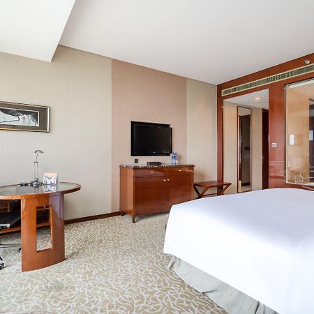 Готель Crowne Plaza Zhenjiang By Ihg Екстер'єр фото