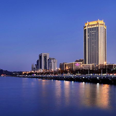 Готель Crowne Plaza Zhenjiang By Ihg Екстер'єр фото
