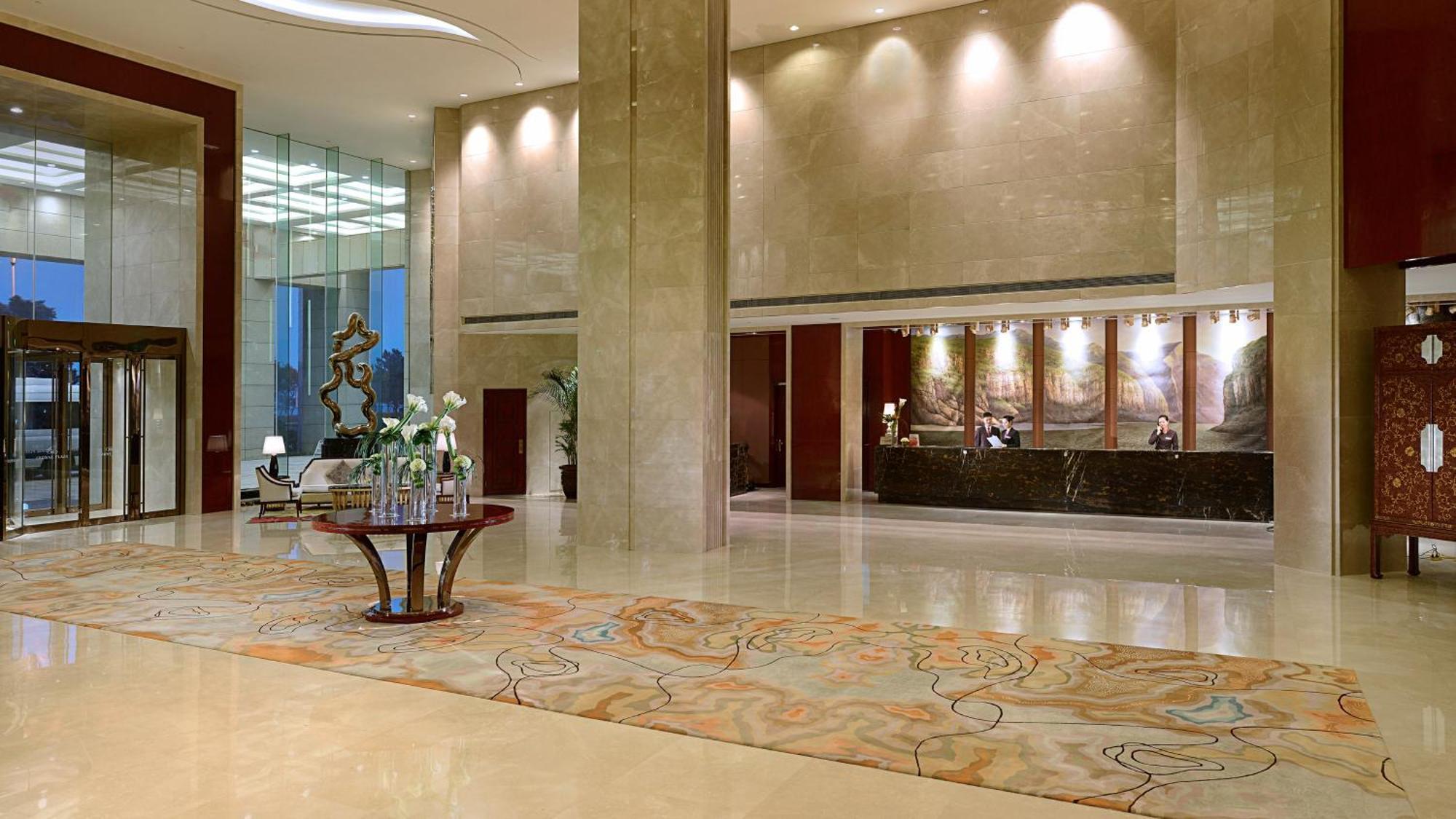 Готель Crowne Plaza Zhenjiang By Ihg Екстер'єр фото
