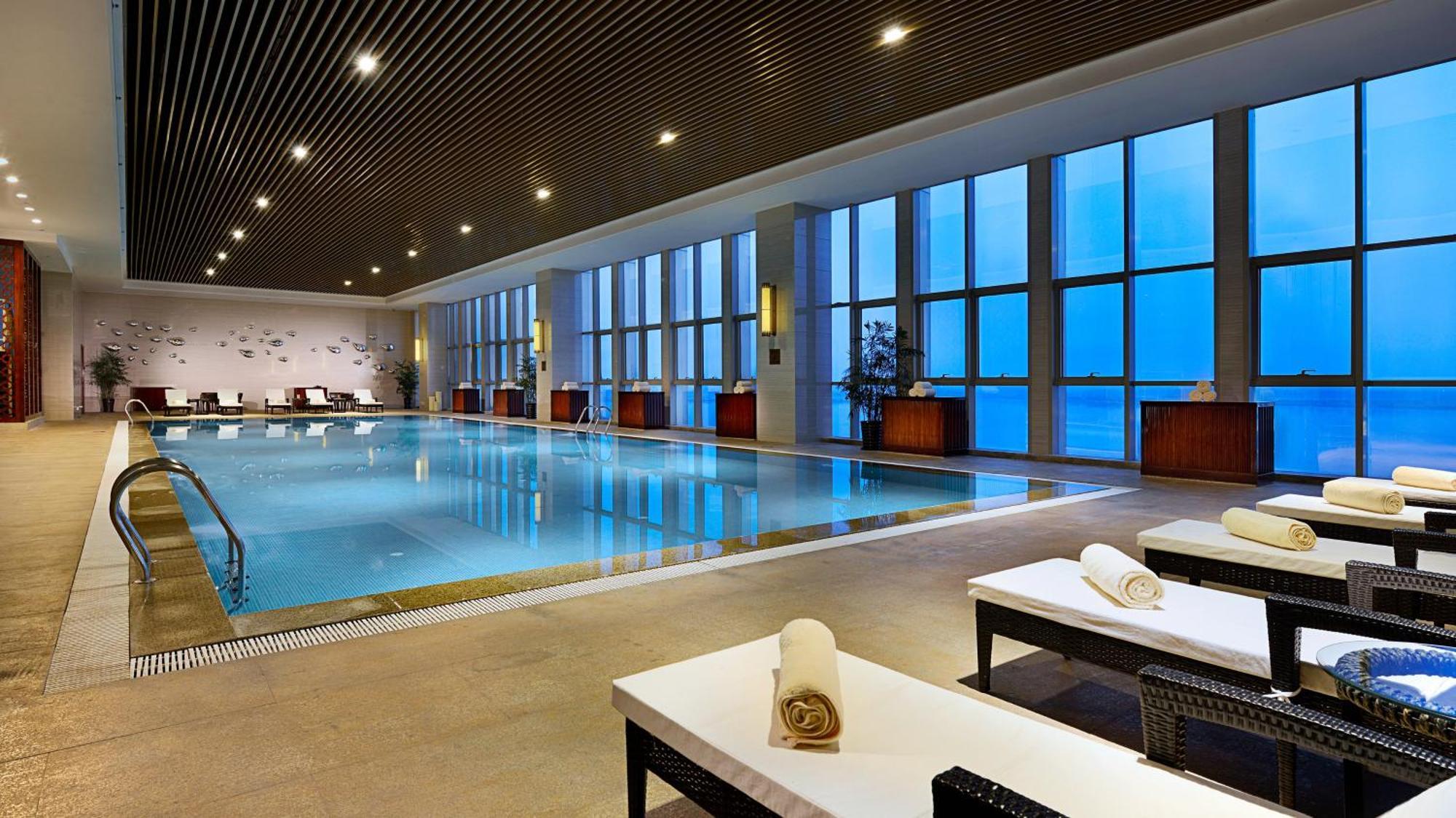 Готель Crowne Plaza Zhenjiang By Ihg Екстер'єр фото