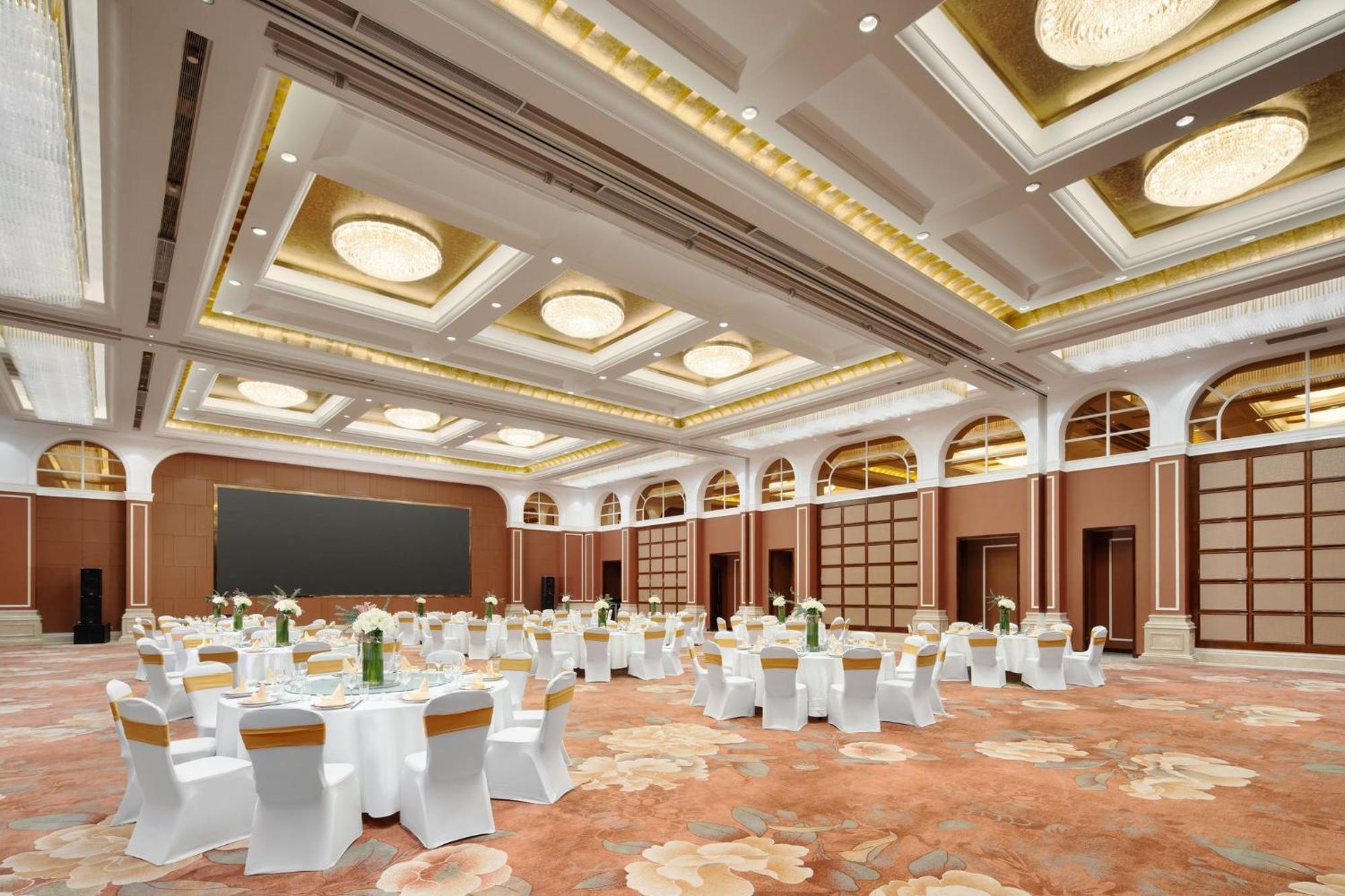 Готель Crowne Plaza Zhenjiang By Ihg Екстер'єр фото