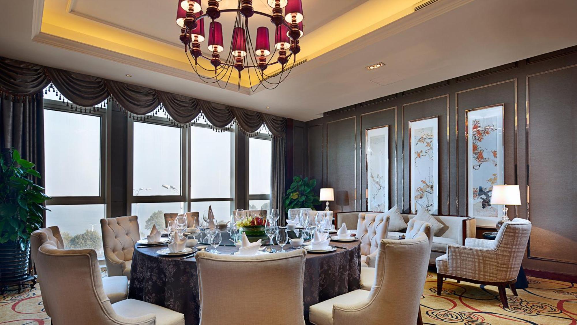 Готель Crowne Plaza Zhenjiang By Ihg Екстер'єр фото