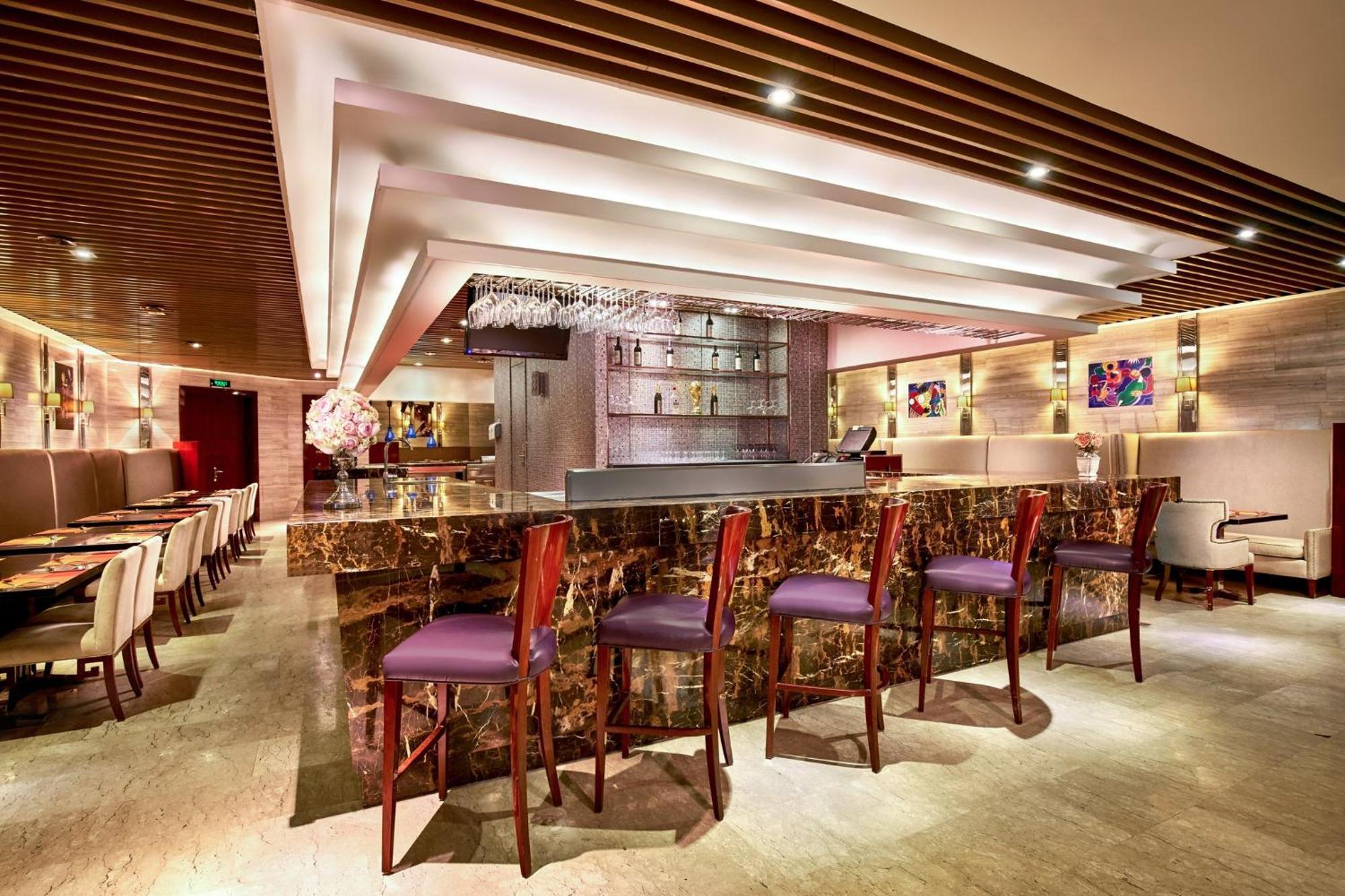 Готель Crowne Plaza Zhenjiang By Ihg Екстер'єр фото